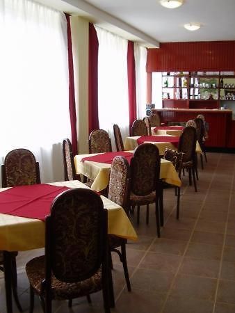 Hotel Lido Мишкольц Экстерьер фото