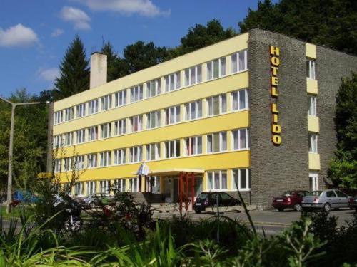 Hotel Lido Мишкольц Экстерьер фото